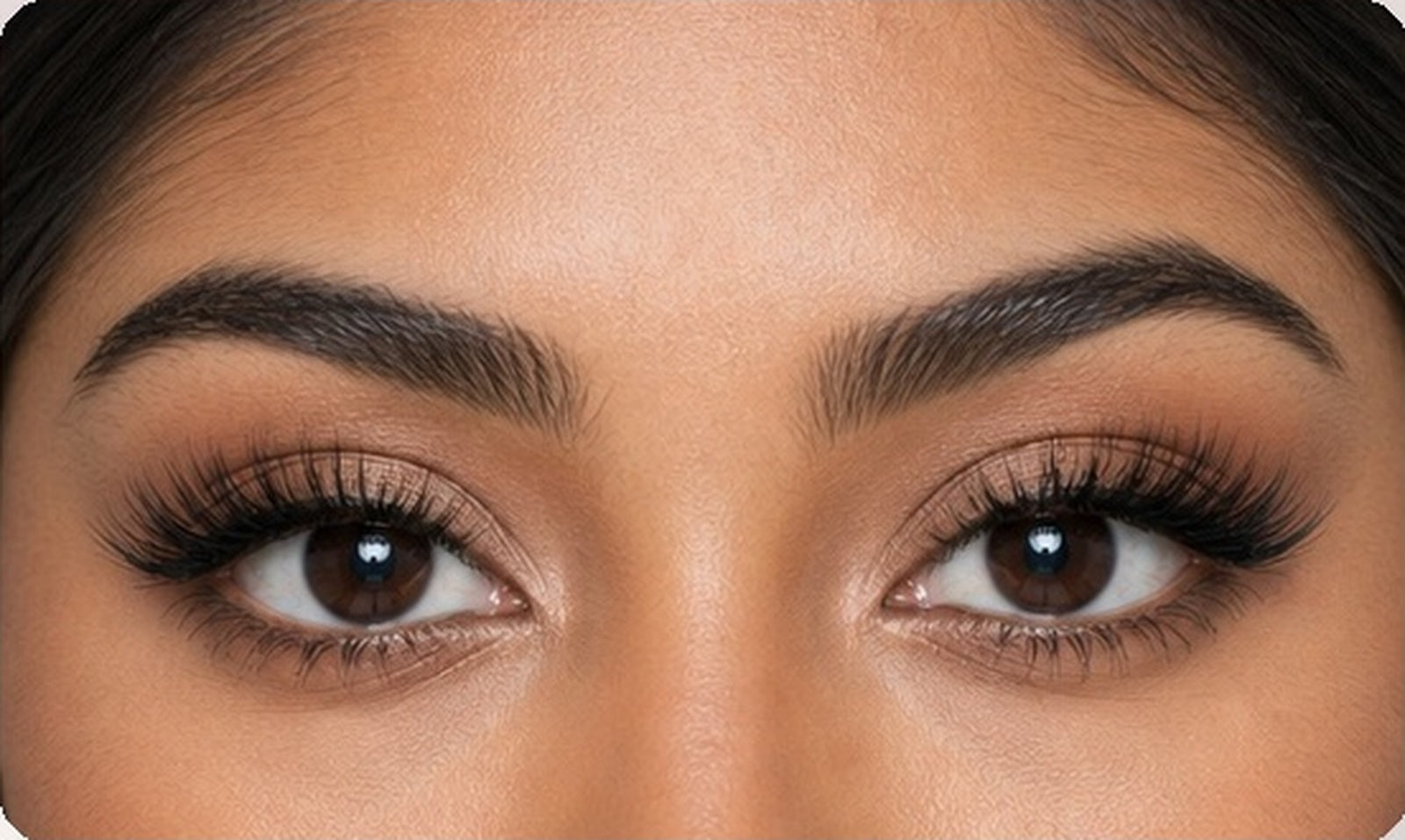 Window Watcher Adhesive-free Clusters adhesive-free cluster lashes model try-on result by Flutter Fu